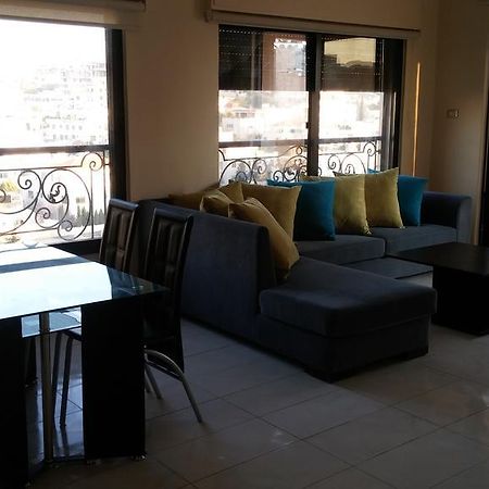 Cozy Dair Ghbar Apartment Αμμάν Εξωτερικό φωτογραφία