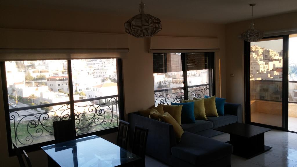 Cozy Dair Ghbar Apartment Αμμάν Εξωτερικό φωτογραφία