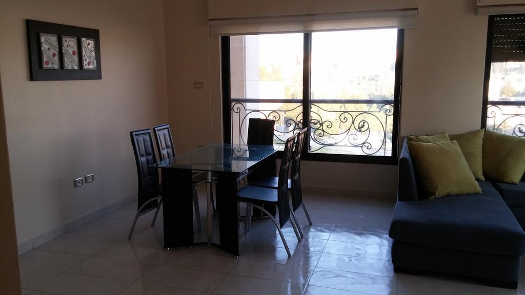 Cozy Dair Ghbar Apartment Αμμάν Εξωτερικό φωτογραφία