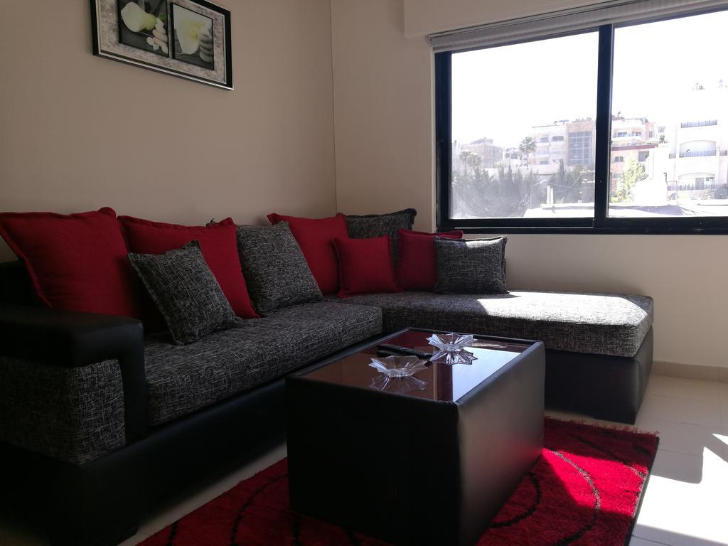 Cozy Dair Ghbar Apartment Αμμάν Εξωτερικό φωτογραφία